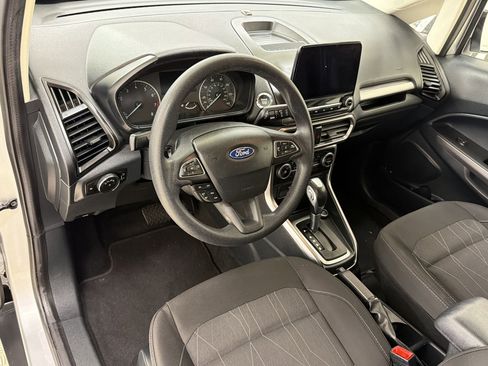 Used 2021 Ford EcoSport SE FWD image 4