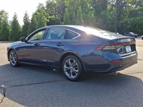 Used 2024 Honda Accord EX image 4