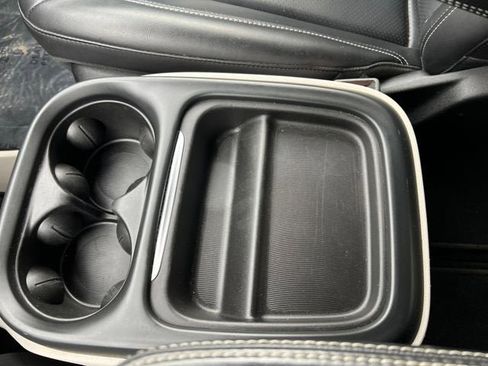 Certified 2021 Chrysler Voyager Lxi w/ Cold Weather Group image 21