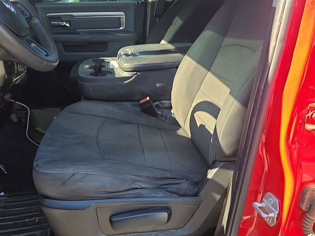Used 2019 RAM 1500 Warlock RWD image 11