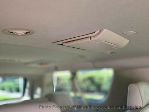 Used 2015 GMC Yukon XL Denali w/ Open Road Package image 34