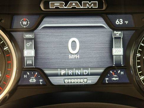 Used 2024 RAM 3500 Laramie w/ Night Edition AWD/4WD image 79