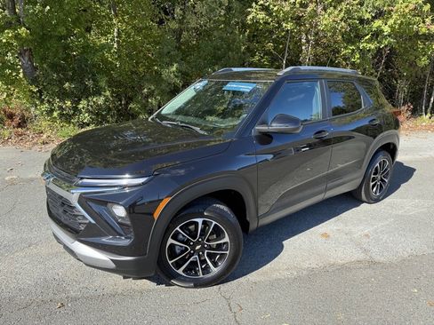 Certified 2024 Chevrolet TrailBlazer LT image 9