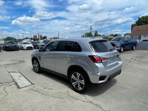 Used 2024 Mitsubishi Outlander Sport ES AWD/4WD image 8