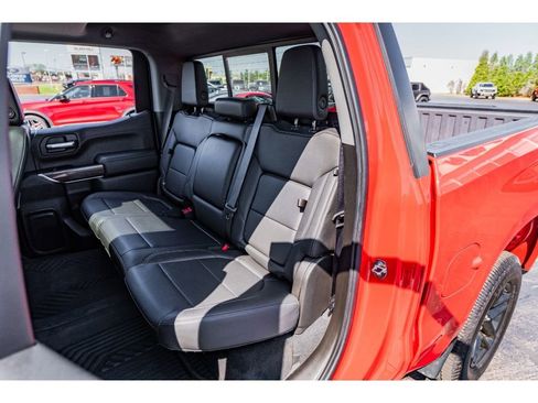 Used 2021 Chevrolet Silverado 1500 LT Trail Boss w/ Convenience Package II image 23