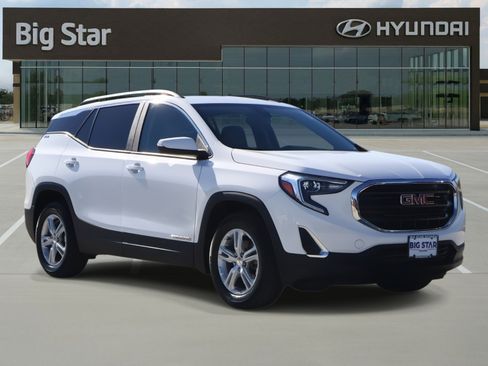 Used 2021 GMC Terrain SLE w/ Driver Convenience Package image 6