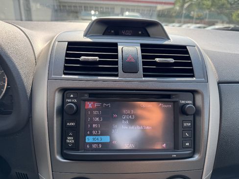 Used 2013 Toyota Corolla S FWD image 15