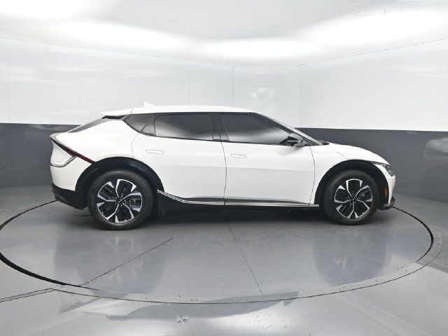 Used 2024 Kia EV6 Wind w/ Wind Technology Package RWD image 32