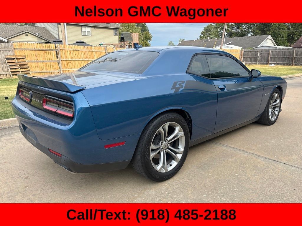 Used 2020 Dodge Challenger R/T w/ Driver Convenience Group RWD image 5
