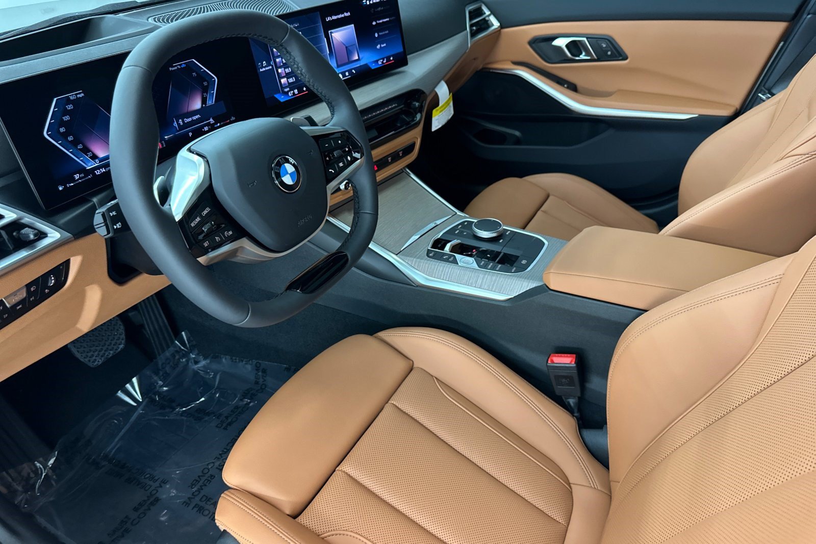 New 2026 BMW 330i Sedan w/ Premium Package RWD image 4