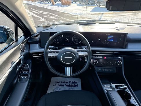 Certified 2025 Hyundai Sonata SEL image 17