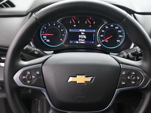 Certified 2023 Chevrolet Traverse LT AWD/4WD image 9