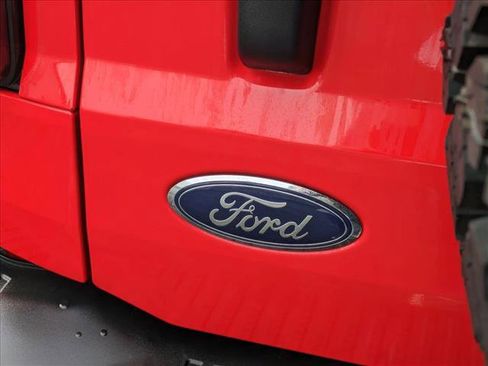 Used 2024 Ford Bronco Heritage Edition image 5