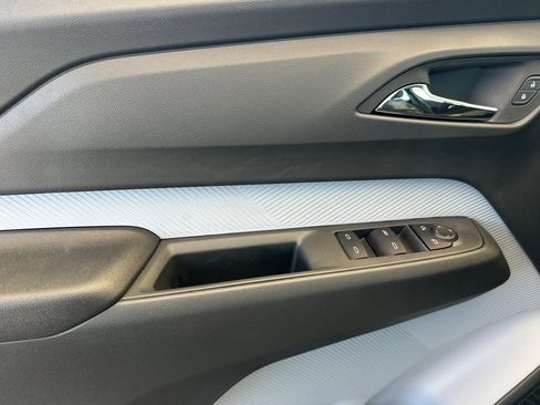 New 2027 Chevrolet Bolt LT w/ Comfort Package image 11