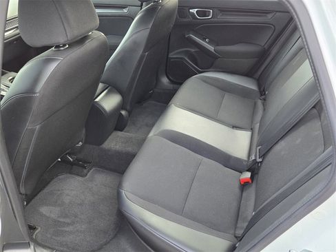 Used 2023 Honda Civic Sport image 9