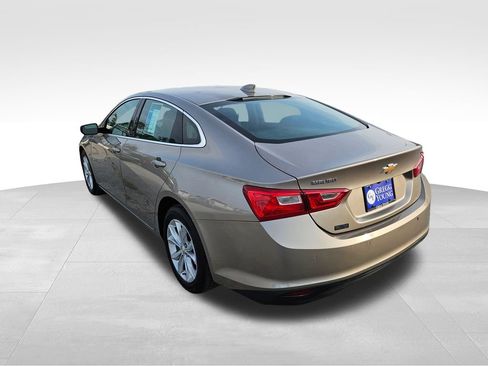 Used 2024 Chevrolet Malibu LT FWD image 9