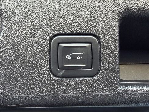 Used 2022 Chevrolet Equinox LT image 28