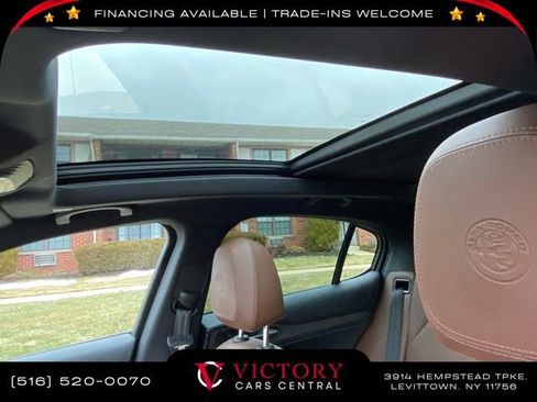 Used 2023 Alfa Romeo Stelvio Ti image 26