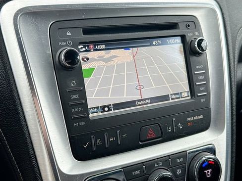 Used 2017 GMC Acadia Limited SLT image 15