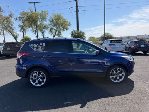 Used 2015 Ford Escape Titanium AWD/4WD image 4