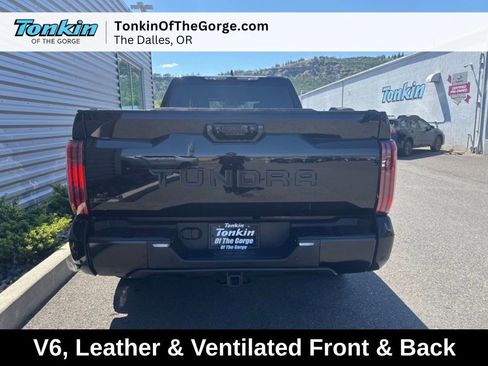 Used 2023 Toyota Tundra Platinum AWD/4WD image 8