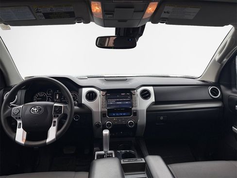 Used 2020 Toyota Tundra SR5 w/ TRD Off-Road Package image 21