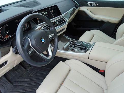 Used 2022 BMW X5 sDrive40i w/ Premium Package RWD image 9