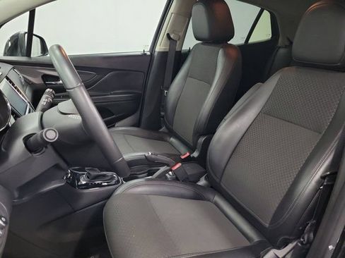 Used 2020 Buick Encore Preferred w/ Safety Package FWD image 22