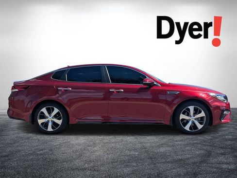 Certified 2020 Kia Optima S image 2
