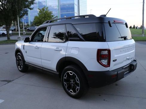 Used 2025 Ford Bronco Sport Outer Banks AWD/4WD image 5