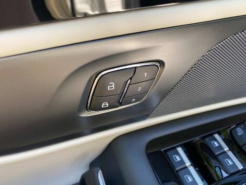 Used 2024 Lincoln Nautilus Reserve AWD/4WD image 14