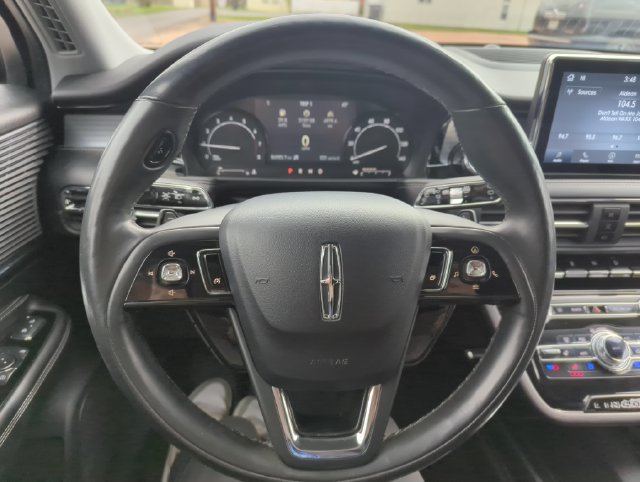 Used 2021 Lincoln Corsair AWD w/ Equipment Group 101A image 21