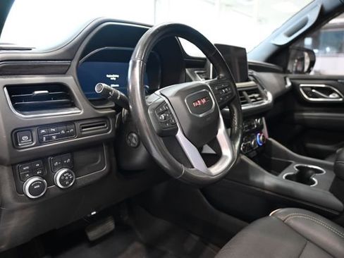 Used 2022 GMC Yukon XL SLT w/ SLT Premium Package AWD/4WD image 21