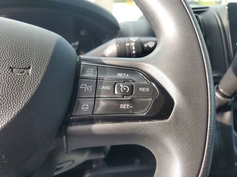 Used 2025 RAM ProMaster 2500 w/ Convenience Group FWD image 21