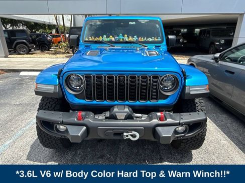 Used 2024 Jeep Wrangler Unlimited Rubicon AWD/4WD image 2