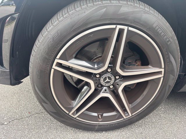 Used 2022 Mercedes-Benz GLS 450 4MATIC image 5