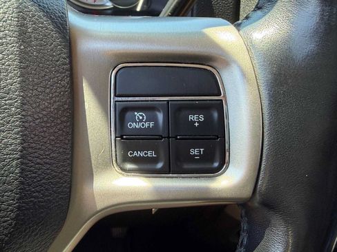 Used 2018 RAM 2500 Laramie AWD/4WD image 18