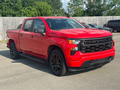 Used 2023 Chevrolet Silverado 1500 Custom w/ LPO, Dark Essentials Package AWD/4WD image 3