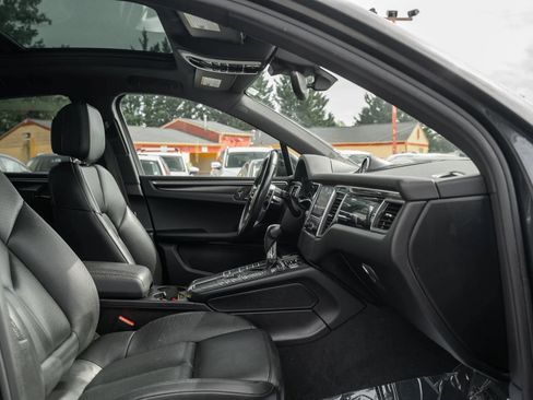 Used 2017 Porsche Macan S AWD/4WD image 13