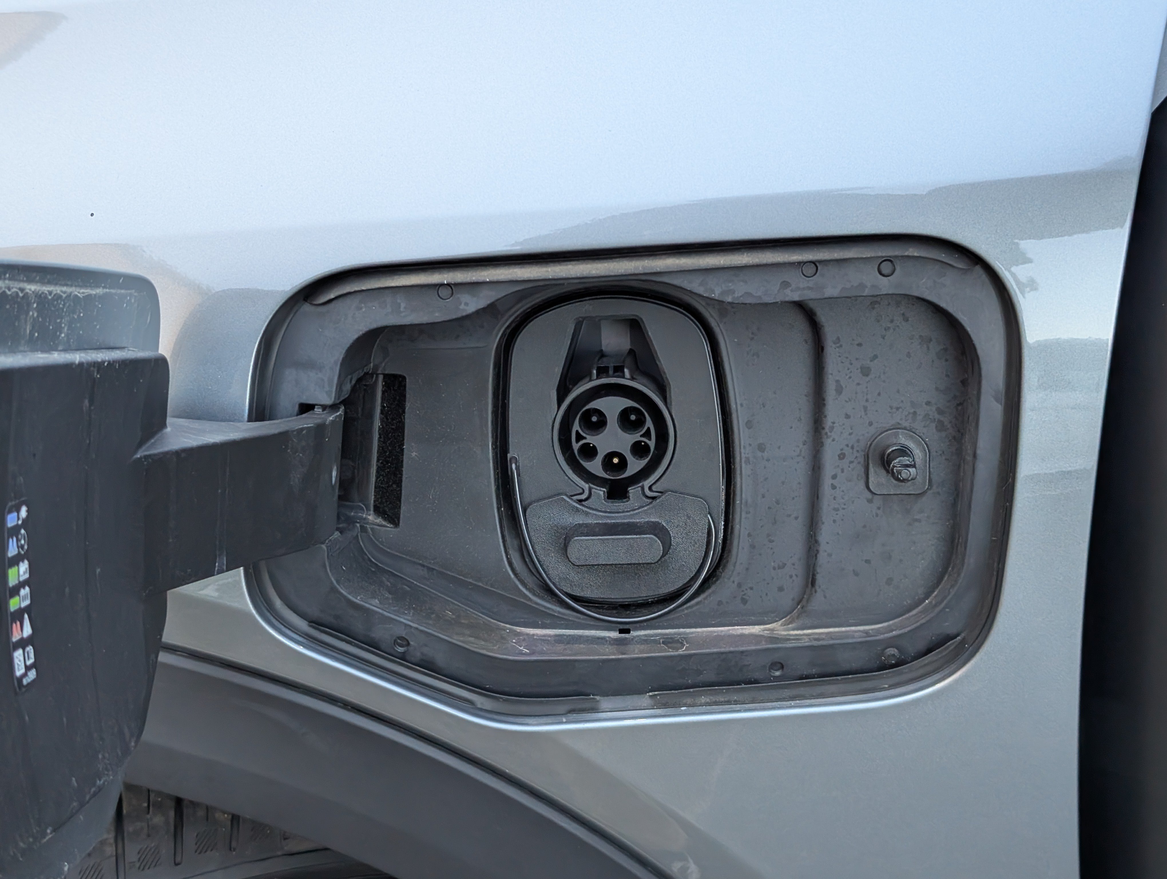 Used 2025 Chevrolet Equinox EV LT w/ Comfort Package FWD image 33