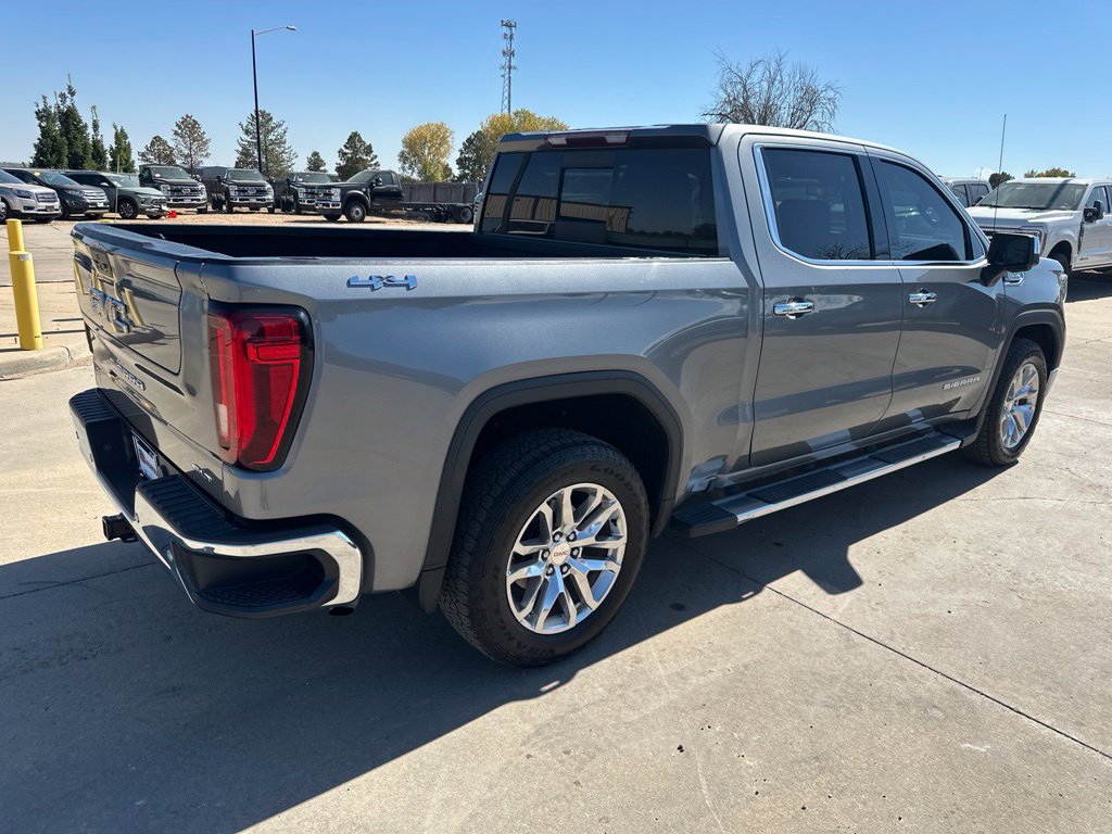 Used 2020 GMC Sierra 1500 SLT w/ SLT Premium Plus Package AWD/4WD image 35