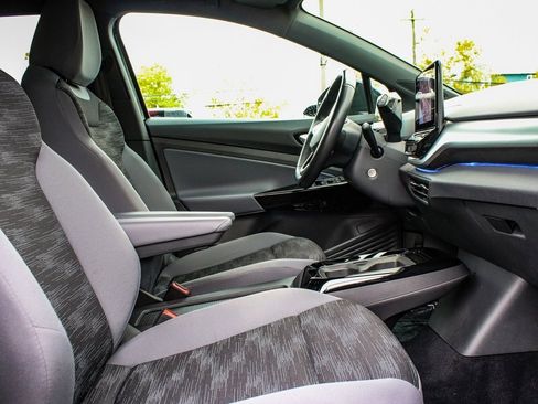 Used 2022 Volkswagen ID.4 Pro image 41