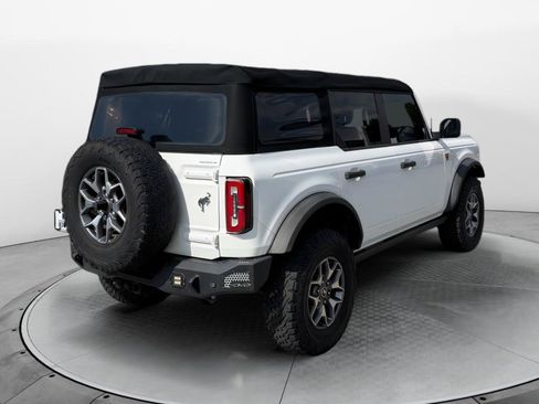 Used 2022 Ford Bronco Badlands AWD/4WD image 3
