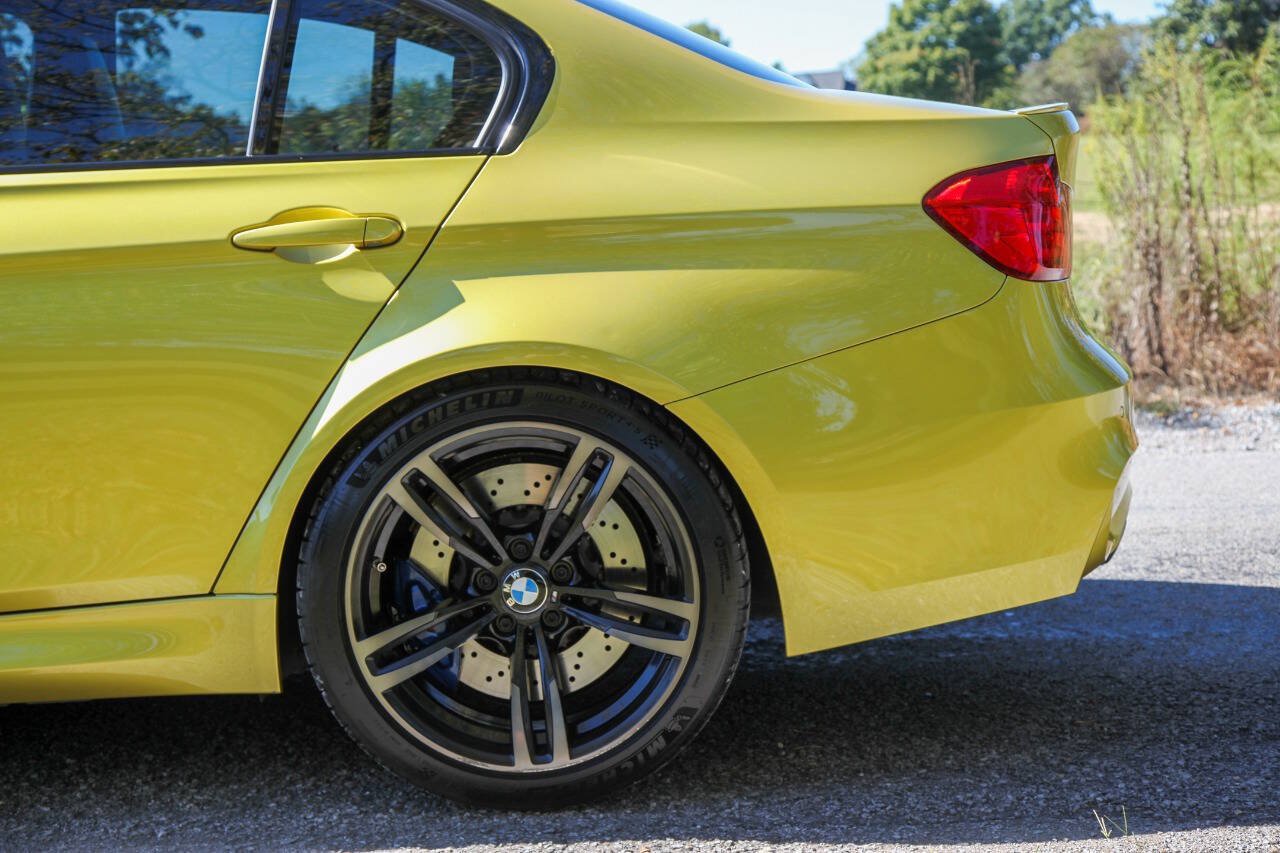 Used 2015 BMW M3 RWD image 14