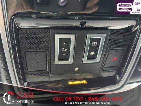 Used 2019 Land Rover Range Rover Supercharged image 34