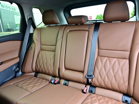 New 2026 Nissan Rogue Platinum AWD/4WD image 27