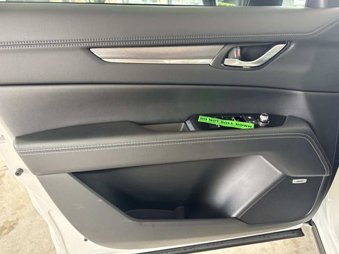 New 2025 MAZDA CX-5 AWD 2.5 S w/ Premium Plus Pkg image 17