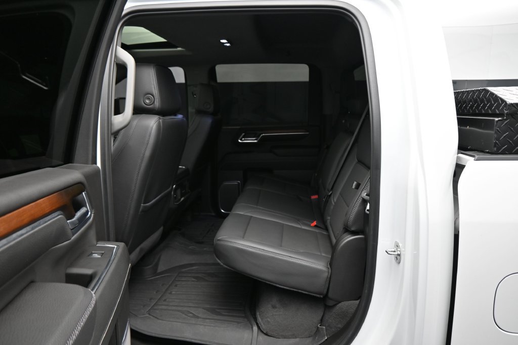 Used 2025 GMC Sierra 2500 Denali w/ Denali Reserve Package AWD/4WD image 28