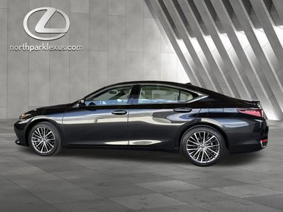 Certified 2025 Lexus ES 300h w/ Premium Package