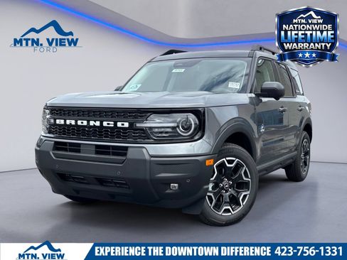 New 2025 Ford Bronco Sport Outer Banks w/ Outer Banks Tech Package+ AWD/4WD image 1